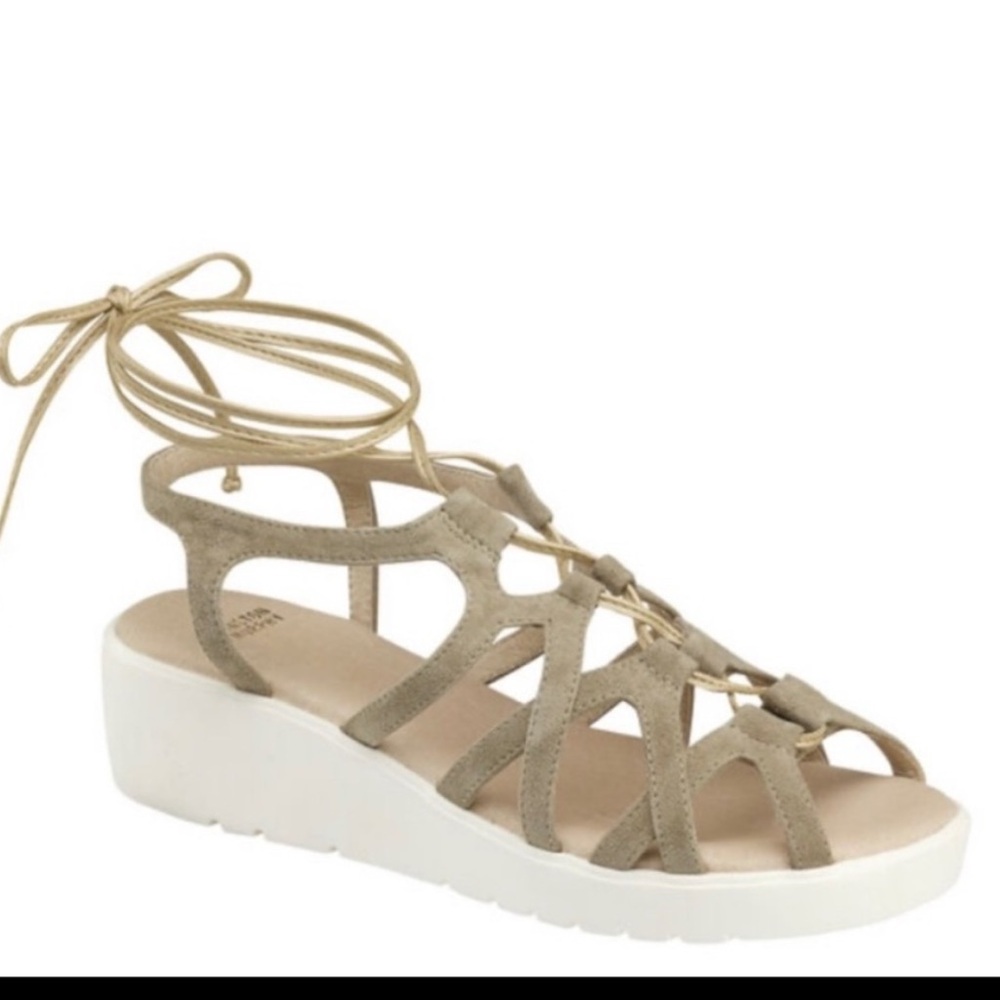 Johnston and Murphy sandals